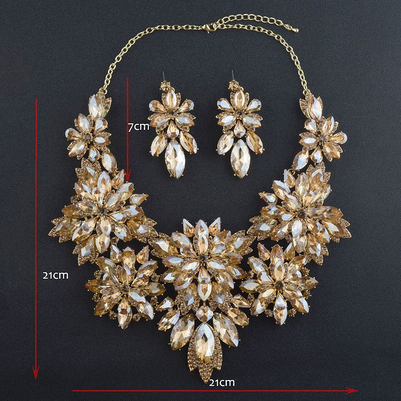 Grace Iyus Crystal Jewelry Set