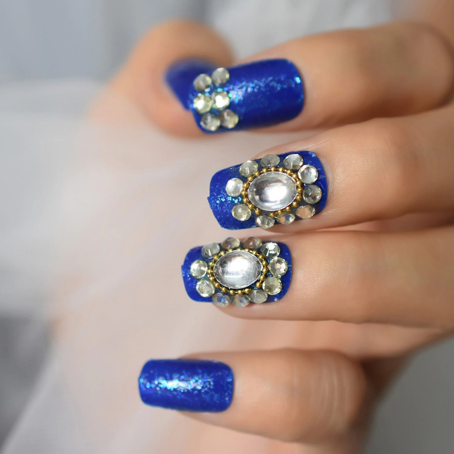 Bea Constrictor Diamond Blue Press On Nails