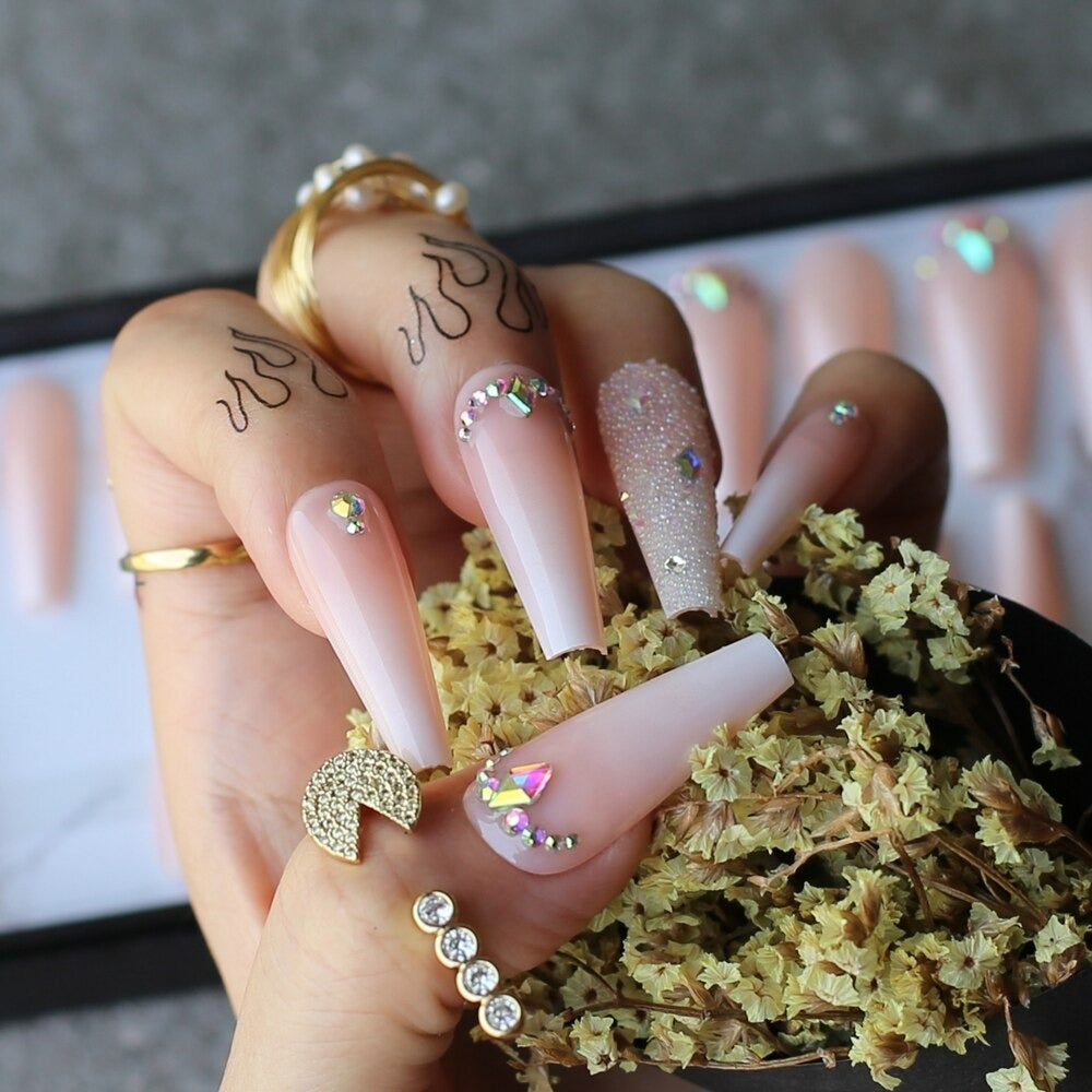 Euphoria Bliss Press On Nails