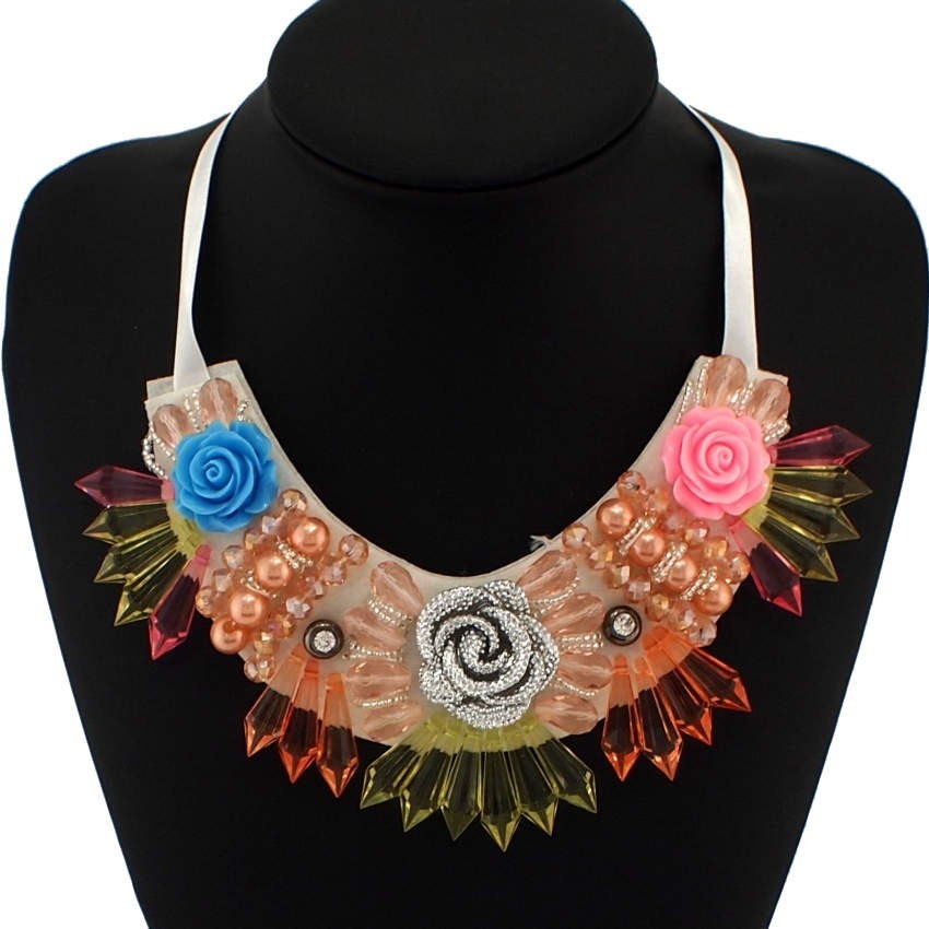 Shannel Chic Collar Necklace