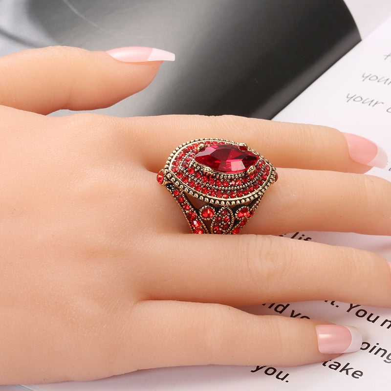 Juju Bee Crystal Ring