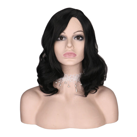 Queen Leonor Black Wavy Wig
