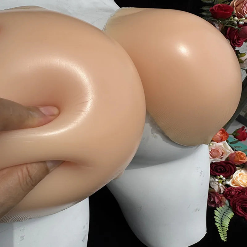 Drag Queen Booty Boost Silicone Hip & Butt Pads - Instant Curve Creator for Stage-Slaying Silhouettes