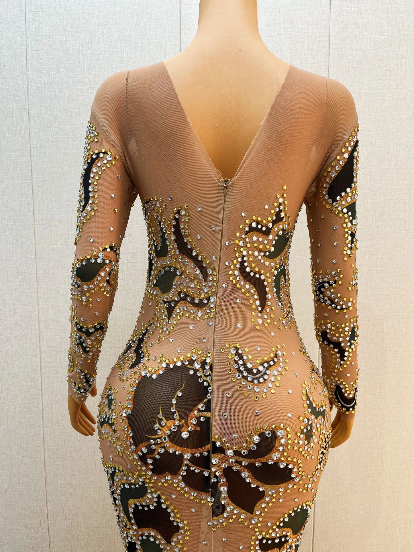 Glitter Glam Extravaganza: Sparkly Gold & Silver Crystals Big Train Sexy Dress