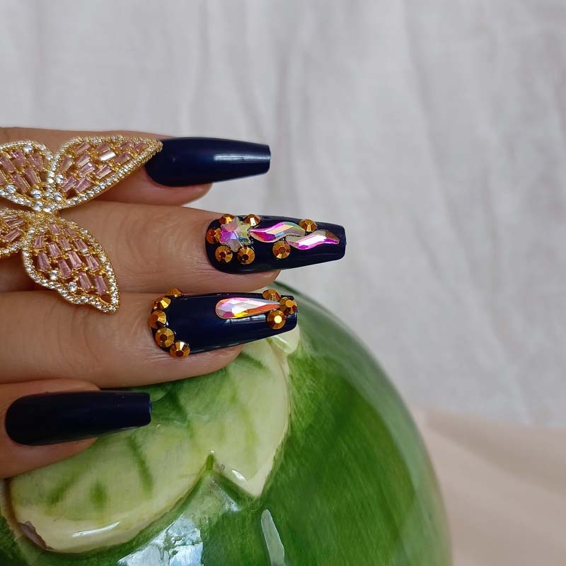 Grace Iyus Diamond Press On Nails