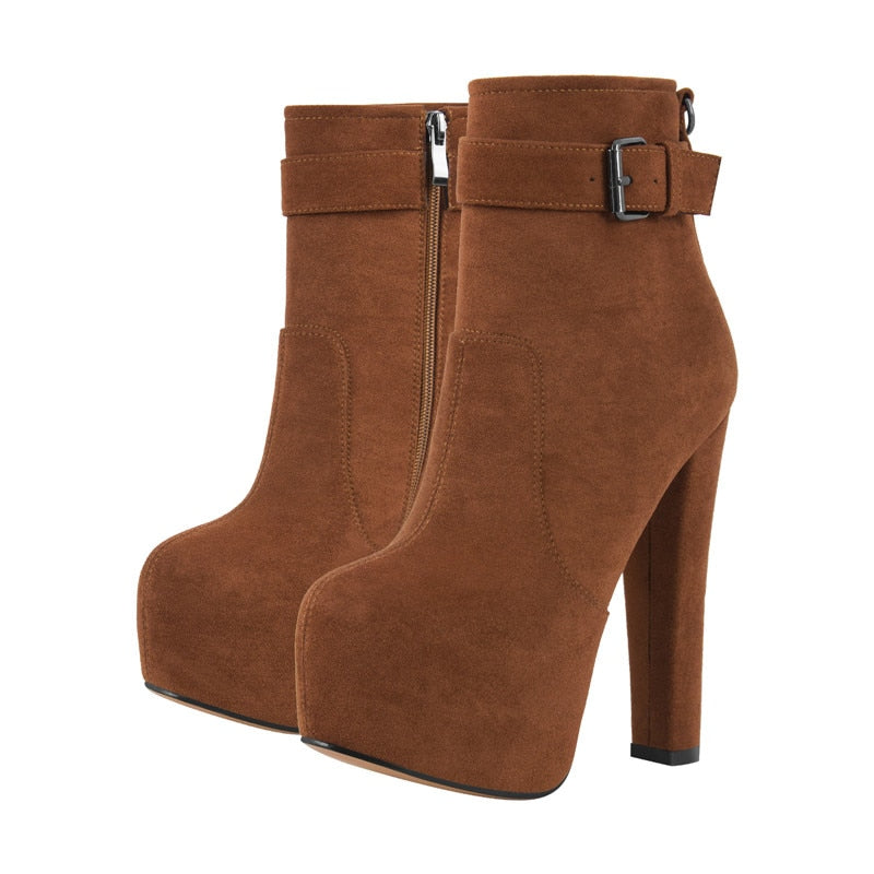 Queen Amy Ankle Boots