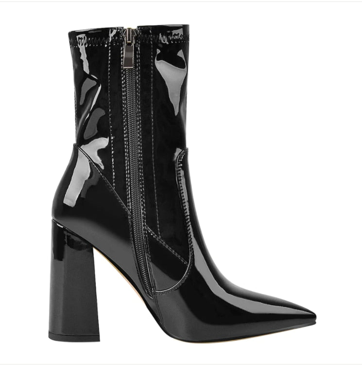 Remi Nissent Pointed Toe Black Stretch Booties