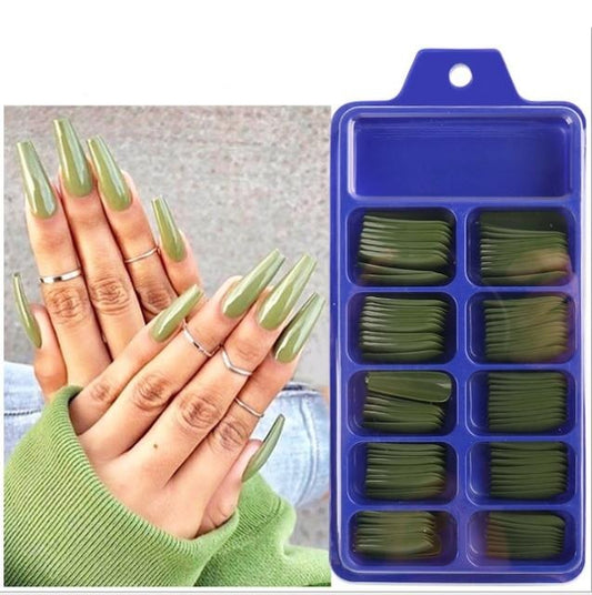 Poppy Corn Fake Nails
