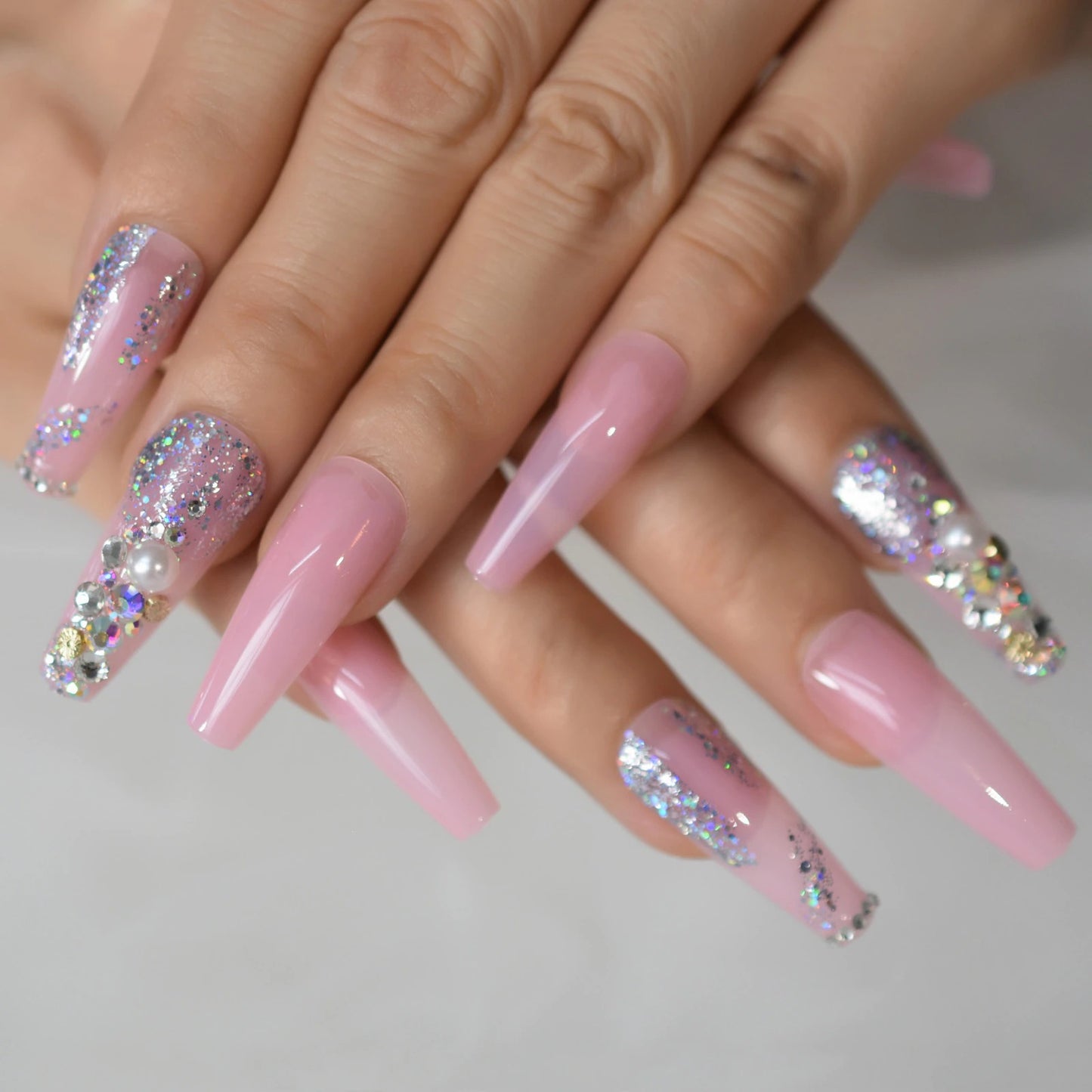 Marry Sipan Glitter Press On Nails